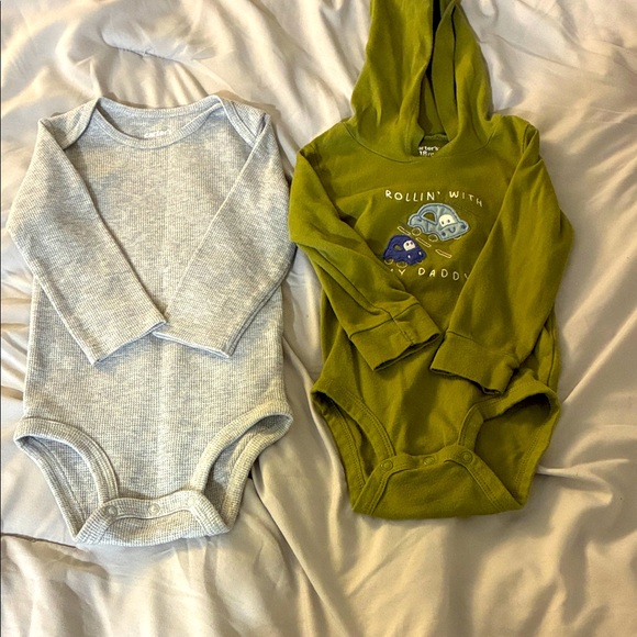 Bundle of Carters onesies! - Picture 1 of 3